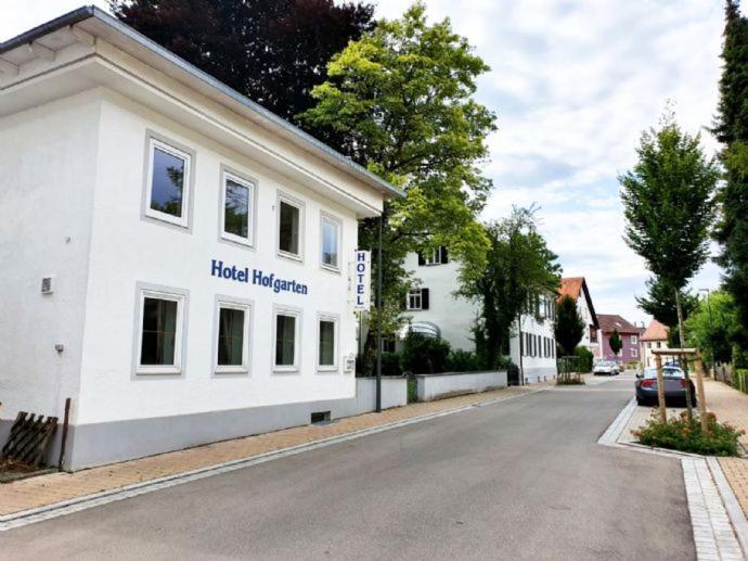 Hotel Hofgarten Bad Buchau Bagian luar foto